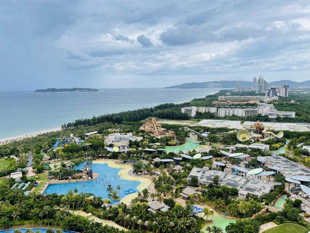 海南島經典環(huán)島10日游 （?？?、萬寧、三亞、亞龍灣、蜈支洲島、南山）